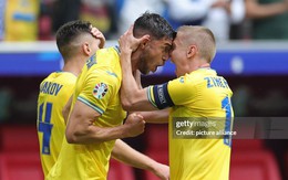 Lội ngược dòng ngoạn mục, đội tuyển Ukraine vươn lên nhì bảng, hồi sinh cơ hội lọt vào vòng 1/8 Euro