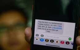 Tăng phí SMS banking, có ngân hàng thu tới nửa triệu đồng/tháng