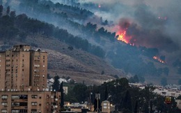 Israel bị cả Hezbollah lẫn Houthi tập kích "chưa từng thấy"