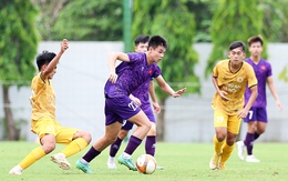 TRỰC TIẾP U19 Việt Nam 0-1 U19 Trung Quốc: Công Phương đá phạt nguy hiểm