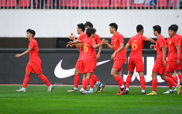 Báo Trung Quốc cho rằng đội nhà phải lo sợ, may mắn vì không thua ngược tuyển Việt Nam
