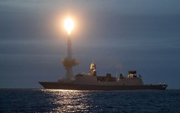 Reuters: Tiêm kích Trung Quốc lượn vòng trên tàu khu trục, "tiếp cận không an toàn" trực thăng Hà Lan