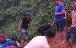 Hiện trường vụ sạt lở đất vùi lấp xe khách khiến nhiều người tử vong ở Hà Giang