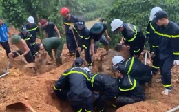 Cảnh sát cứu hộ vụ sạt lở ở Hà Giang: Trái tim dừng một nhịp trước thi thể nạn nhân phủ đầy bùn đất