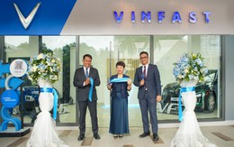 VinFast chính thức khai trương 3 cửa hàng đại lý đầu tiên tại thị Philippines