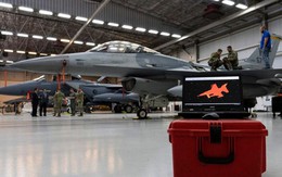 Sai lầm khi trông chờ vào F-16