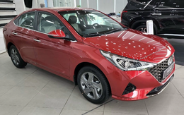 Hyundai Accent đời cũ giảm giá đến 50 triệu xả hàng tồn tại đại lý, sales nói vẫn có khách quan tâm vì 2 lý do