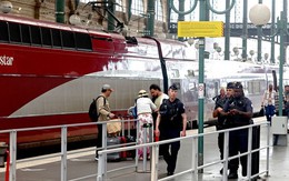 Ga tàu Paris tan hoang vì vụ tấn công đốt phá trước lễ khai mạc Olympic 2024