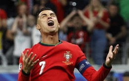 Để Ronaldo dự bị, Bồ Đào Nha mạnh hơn?