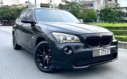 Có 300 triệu thích ‘chơi’ BMW X1 thì đây là một lựa chọn: Chạy hơn 6.700km/tháng, đã độ màn hình, cần số