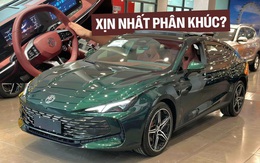 Lộ nội, ngoại thất MG7 tại đại lý trước ra mắt: Màn hình lớn có tiếng Việt, loa Bose, cửa nóc panorama, có ADAS cạnh tranh K5, Mazda6