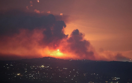 Israel điều 100 chiến đấu cơ tấn công Hezbollah ở Lebanon