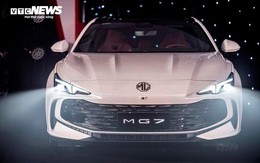 'Mổ xẻ' MG7 2.0T Luxury vừa ra mắt ở Việt Nam