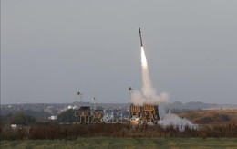 Cuộc tấn công tên lửa áp đảo từ Iran có thể xuyên thủng hệ thống Vòm Sắt của Israel?