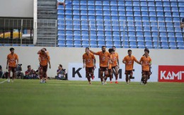 Sao 16 tuổi phát khóc vì sung sướng, HAGL “đè bẹp” đối thủ để chễm chệ ngôi đầu V.League