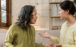 Tủi thân vì mẹ chồng chỉ hỏi han cháu ngoại