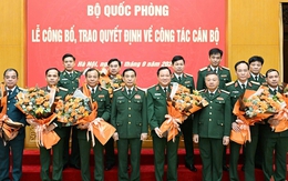 Đại tướng Phan Văn Giang trao quyết định thăng quân hàm cấp tướng; kiểm tra Trung đoàn 209