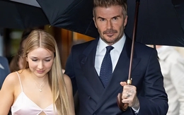 Con gái 14 tuổi của Beckham diện mốt váy hai dây