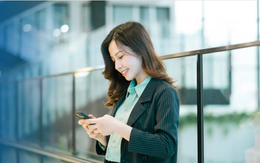 Bất chấp biến động liên tục ở dàn lãnh đạo thượng tầng, 1 ngân hàng đạt lợi nhuận cao kỷ lục