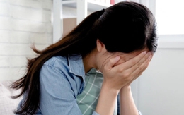 Sắm Tết bao nhiêu cũng không đủ vì hở ra là mẹ chồng đưa cho con gái