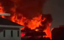 Cháy lớn tại công ty giầy trong đêm Giao thừa, thiệt hại nhiều tỉ đồng