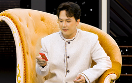 Nam ca sĩ giữ bao lì xì suốt 15 năm vì một điều nghẹn ngào