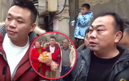 Bị khách nhầm với anh sinh đôi, tài xế đoàn tụ với gia đình thất lạc sau 30 năm