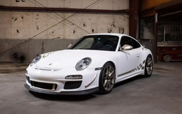 Porsche 997 GT3 RS sau 14 năm sử dụng vẫn được rao bán hơn 200.000 USD