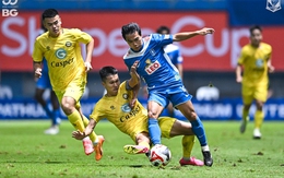 "Đại gia" Thai League bị Doãn Ngọc Tân sút tung lưới, fan Thái Lan phẫn nộ