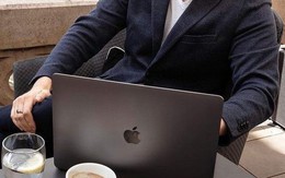 Vợ tôi ra sân Pick ba buổi bỗng có người đàn ông đi xe sang tìm tận nhà đề nghị sốc óc