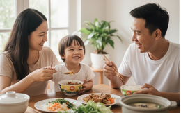 Nhìn bàn ăn, đoán tương lai: 5 dấu hiệu DỰ BÁO một đứa trẻ sẽ thành đạt, giàu có về sau!