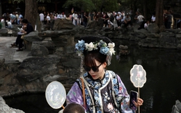 Khách chi hơn 110 tỷ USD trong 'siêu tuần lễ Vàng' của Trung Quốc