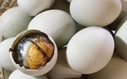 Cách phân biệt trứng vịt lộn và trứng thường