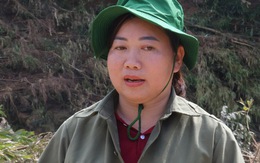 VIDEO: Cô giáo khóc nghẹn, bất lực khi dòng lũ dữ "càn quét" trường mầm non