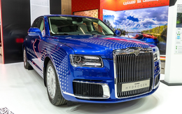 Hãng làm limousine cho ông Putin ra mắt xe đi 900km không cần xăng, thải ra nước: Thế giới chưa từng có