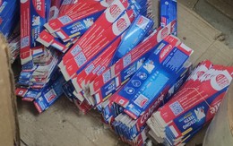 Đột kích một nhà máy, công an triệt phá đường dây sản xuất kem đánh răng Colgate giả quy mô lớn, tịch thu loạt máy móc và hóa chất kém chất lượng