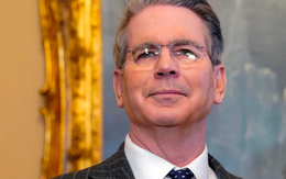 Bị Trung Quốc siết chặt xuất khẩu đất hiếm, Mỹ bất ngờ lên tiếng: Phát tín hiệu có thể kéo dài thời gian hoãn áp thuế 100% với Bắc Kinh