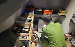 Clip toàn cảnh Công an TP HCM mở két sắt Ngân 98 thu 80 sổ đỏ