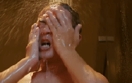 “Chồng Phương Oanh làm ơn đừng đóng cảnh tắm nữa”