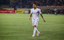 Đỗ Hoàng Hên chính thức “chào sân”, HLV Kim Sang-sik nhận hàng loạt tin vui