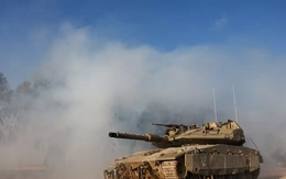 Giao tranh bùng phát trở lại, quân đội Israel tấn công Dải Gaza