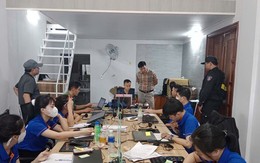 Công an đồng loạt ập vào 10 chi nhánh Công ty Dịch vụ Huy Hoàng FN, triệt phá đường dây dụ hàng trăm nghìn người mở thẻ tín dụng để chiếm đoạt tài sản