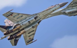 Bị Mỹ "phả hơi nóng", một quốc gia sẽ phải mua Su-35 để ứng phó: Nga sẵn sàng bán giá hời?