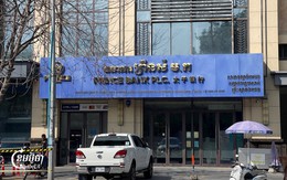Thị trường tài chính Campuchia gặp “sóng gió”, người dân ồ ạt đến một nhà băng đòi rút tiền