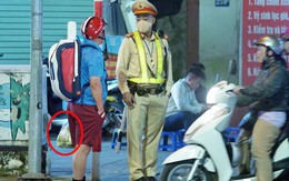 Rời quán bia, tiếp tục đi mua đồ về nhậu, người đàn ông bị CSGT xử phạt