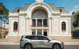 Xanh SM của tỷ phú Phạm Nhật Vượng chính thức vận hành taxi điện 7 chỗ, màu nhận diện khác hoàn toàn