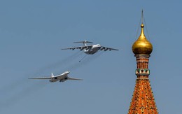 Newsweek: 'Khách hàng 156' trong email bị hack lộ diện - Trung Quốc 'săn' máy bay Nga tiếp sức không quân