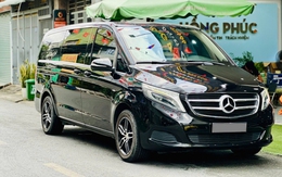 Giá chưa đến 1 tỷ đồng, chiếc Mercedes-Benz này rộng rãi như Carnival, có treo thích ứng nhưng chạy 'không tốn một giọt xăng'