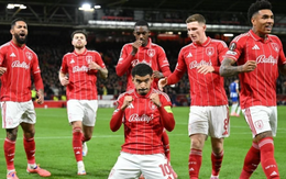 As Roma và Aston Villa thua sốc, Nottingham tạo lịch sử ở Europa League