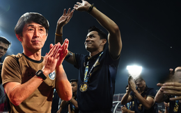 Dính scandal “lật mặt”, Thái Lan lại đang đi vào vết xe đổ thời HLV Kiatisuk?